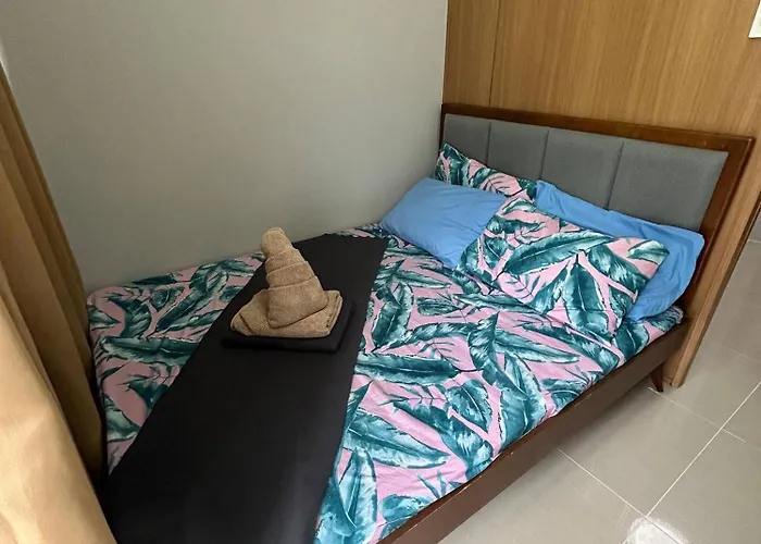 Vibrant Pasay For Rent - Perfect Base Front Of Mall Of *