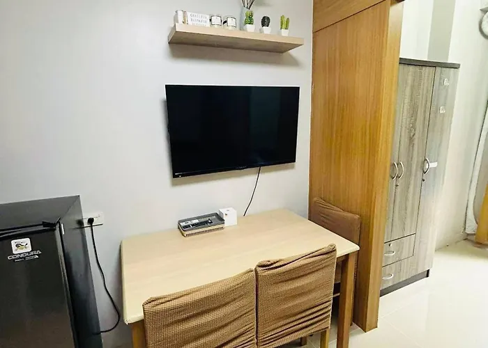 Vibrant Pasay For Rent - Perfect Base Front Of Mall Of Manila